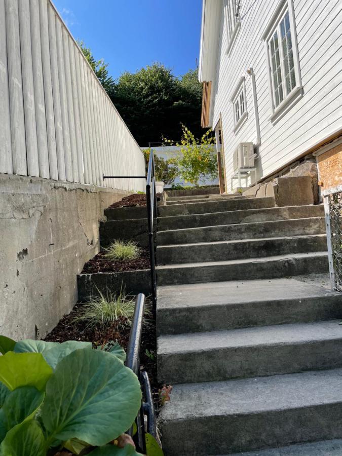 Nice Apartment Close To The Sea With Parking And Garden Arendal Exterior photo
