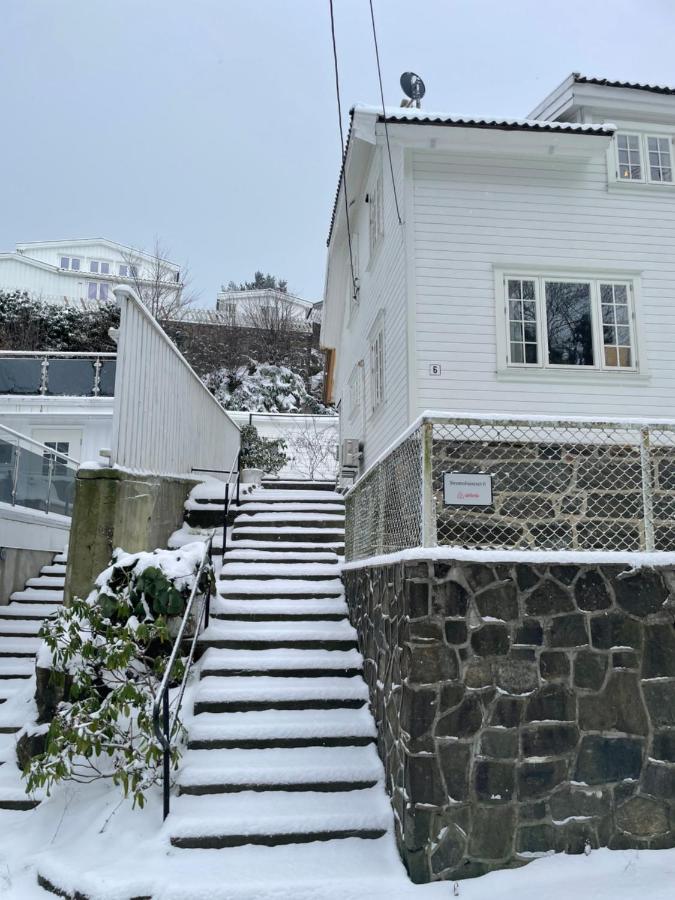 Nice Apartment Close To The Sea With Parking And Garden Arendal Exterior photo